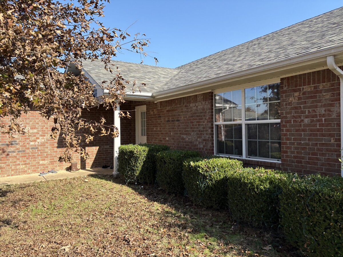 Photo - 1423 Crape Myrtle Dr