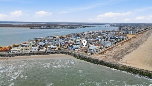 Photo - 119 S 11th Ave