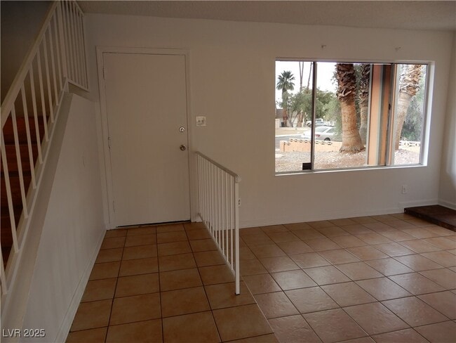 Building Photo - 3163 Panocha St Rental