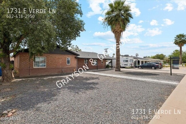 Photo - Beautiful Brick Home in Phoenix