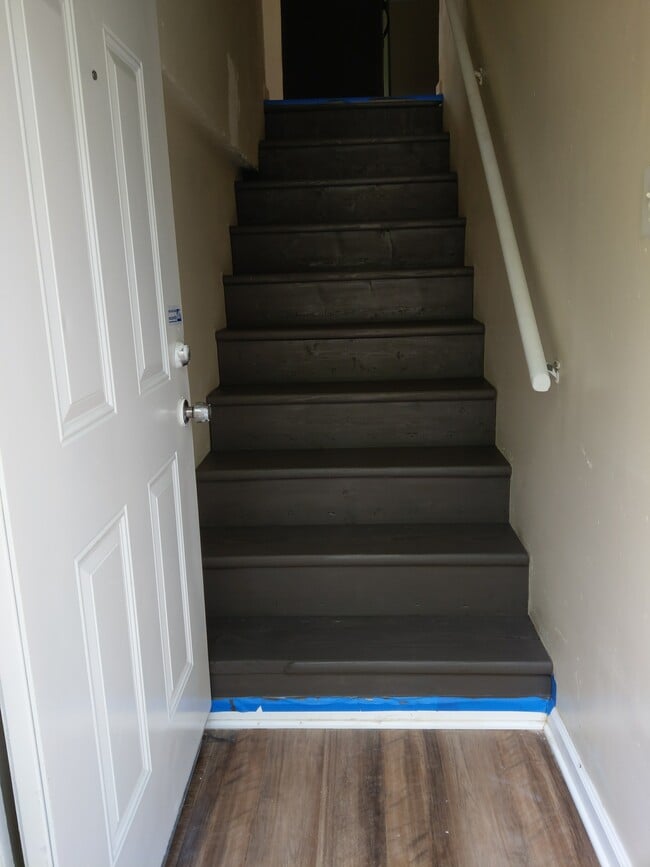 entry - 4425 Enright Ave Unit 2F