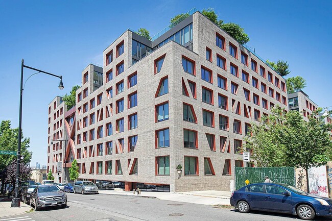 123 Melrose St Unit 507