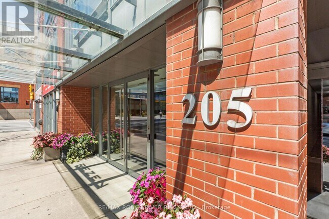 Photo - 205 Frederick St Unit 704