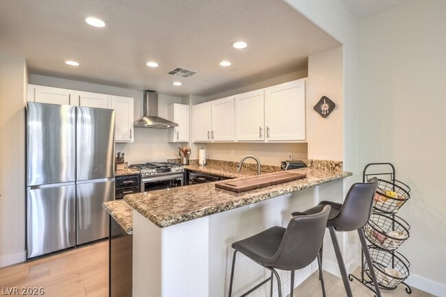 Building Photo - 820 Titan Peak Pl Unit 206