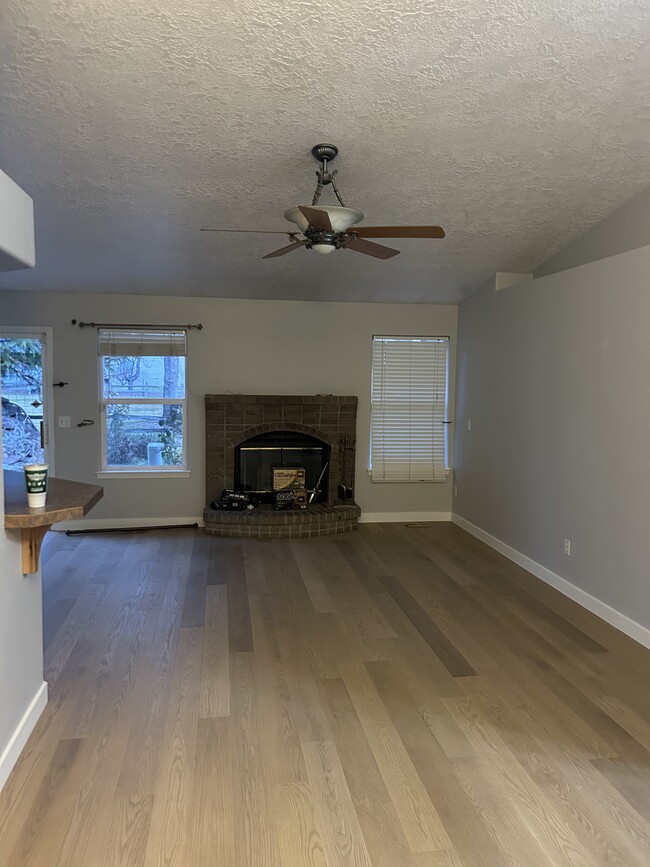 Photo - 3720 E Presidential Dr