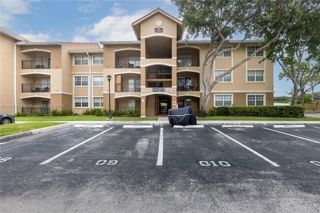 Photo - 100 SW 117th Ter Condo Unit 2107