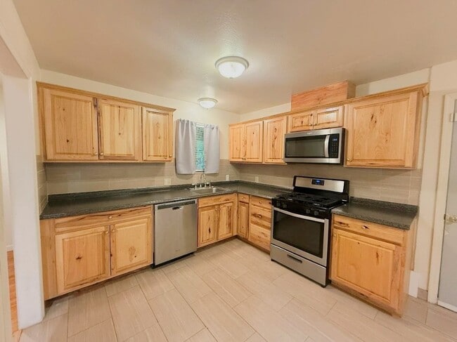 Photo - 3158 El Capitan Ave