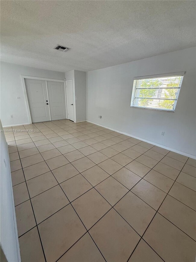 Photo - 3277 SW 23rd Terrace Unit 3277