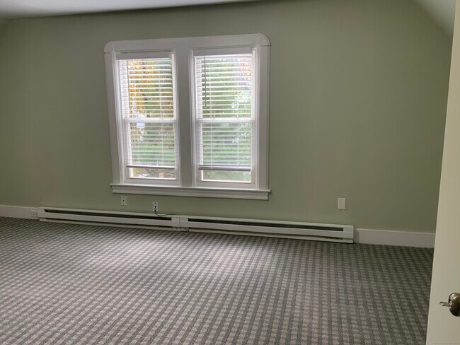 Photo - 23 Williams St