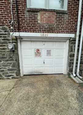 Photo - 6839 Radbourne Rd