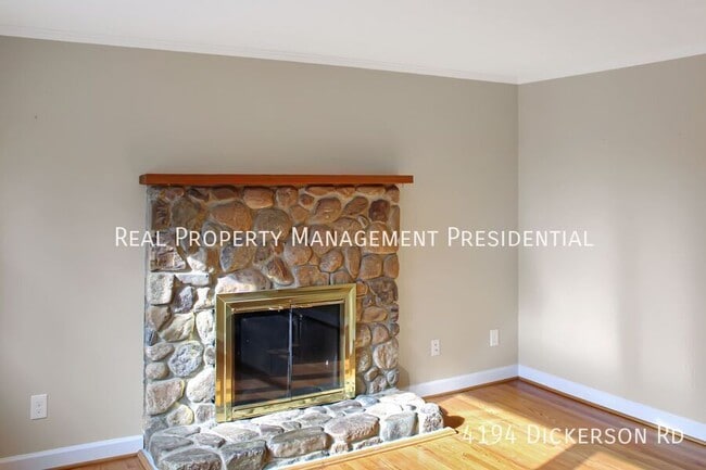 Photo - 4194 Dickerson Rd