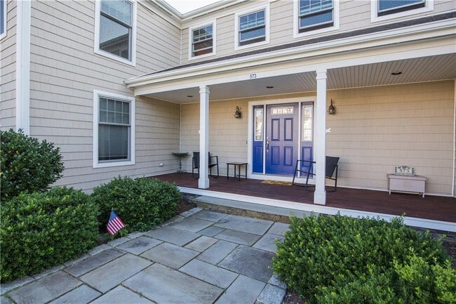 Photo - 573 Wolcott Ave