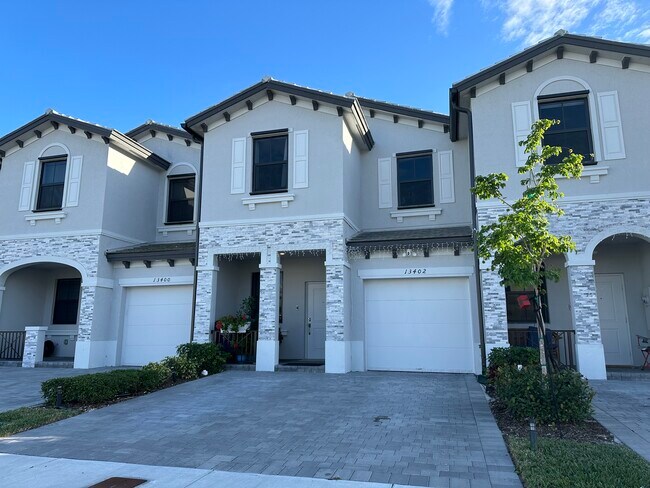 Building Photo - 13402 SW 286th St