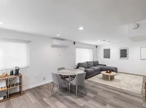 Photo - 10614 Eastborne Ave