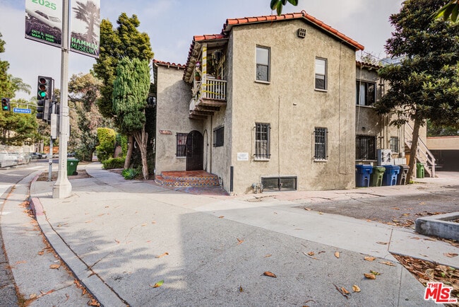 Photo - 1492 Silver Lake Blvd Unit 1