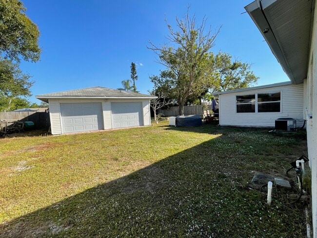 Photo - 2906 Sandpointe Dr