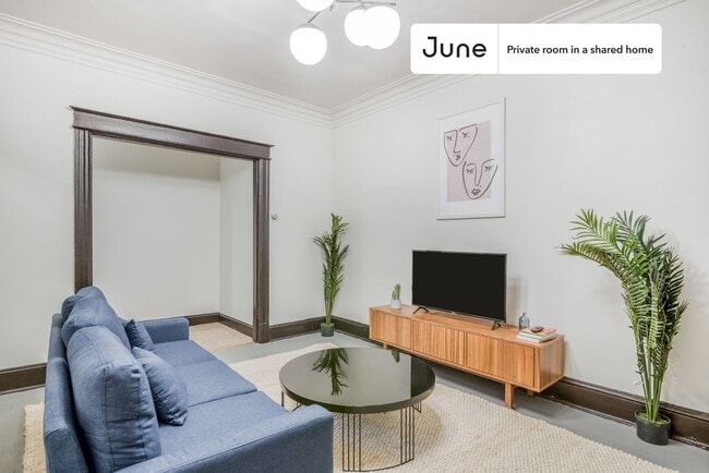 Photo - Room in Shared 5 bed/1 bath home Unit A