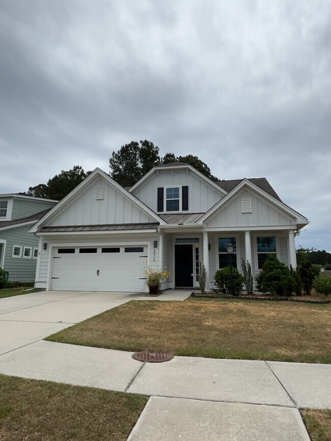 Photo - 373 Whispering Breeze Ln