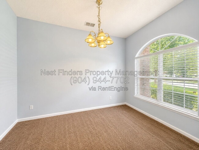 Photo - 628 Sparrow Branch Cir
