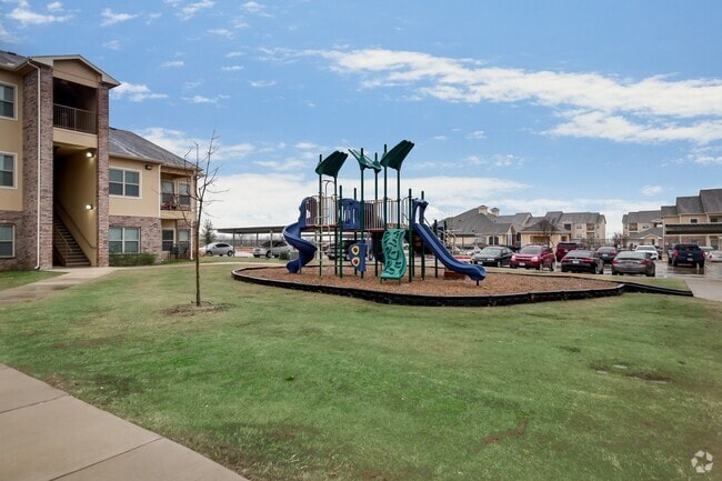 Building Photo - Majors Place Unit A1-707 sq.ft. Rental