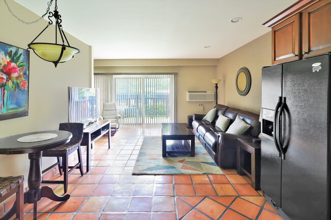 Photo - 2003 Costa del Mar Rd Unit 654