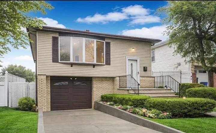 Photo - 727 Stafford Ave