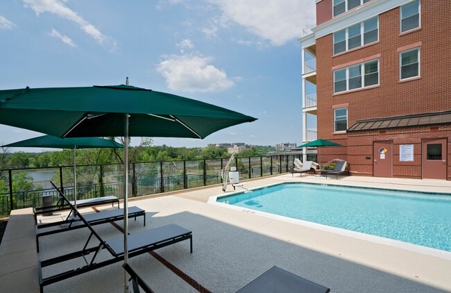 Photo - Bell Old Town