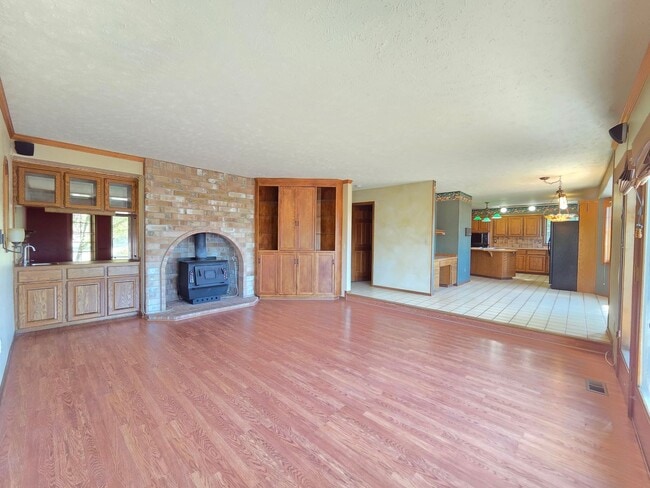Photo - $3,800 - 5 Bed / 4 Baths Stunning Northwood Home with Views