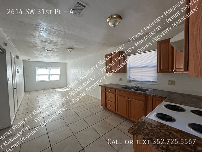 Photo - 2614 SW 31st Pl