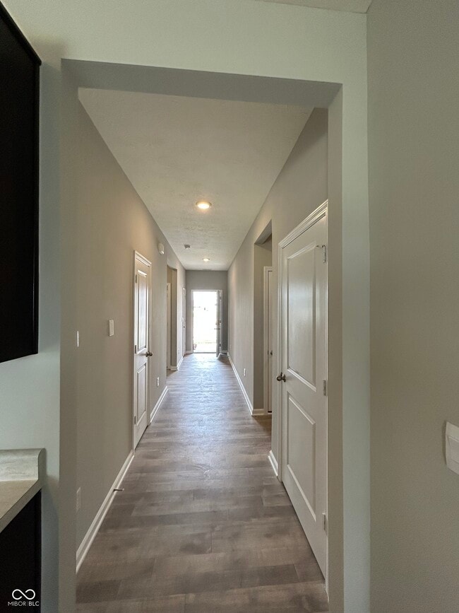 Photo - 1861 Fairmount Dr