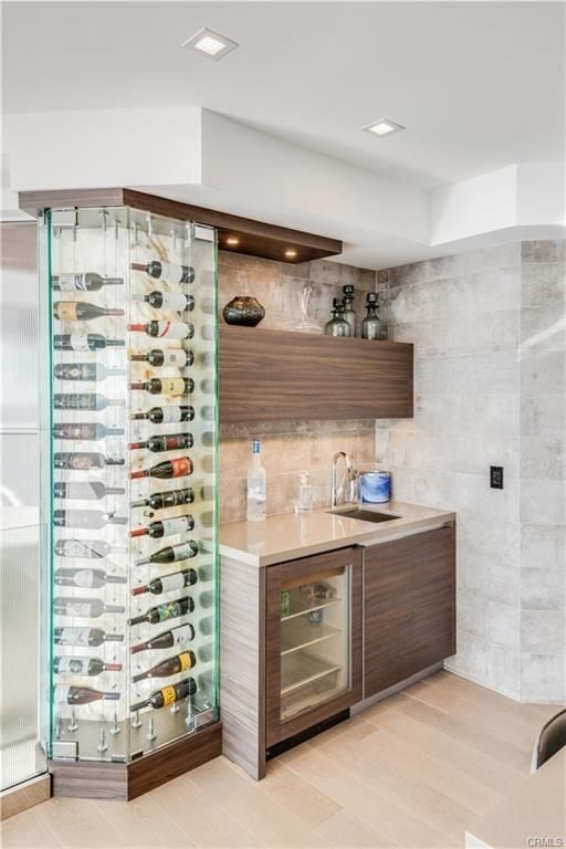 Photo - 810 Esplanade