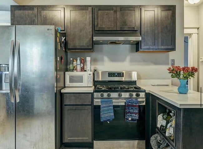 Photo - 6415 Cates Ave