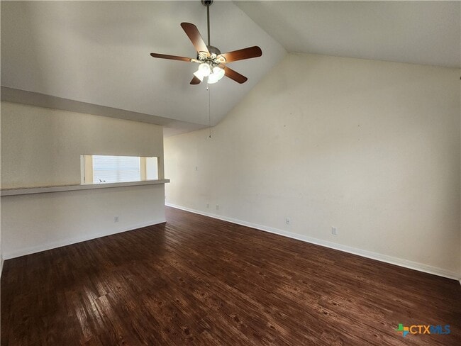 Photo - 249 Glenbrook Dr