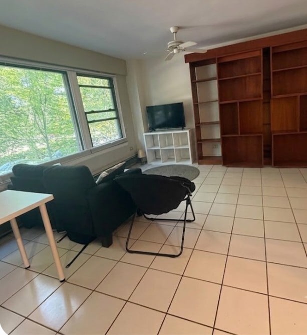 Photo - 4880 N Marine Dr Unidad 207