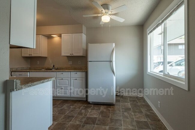 Photo - 932 NE 86th St