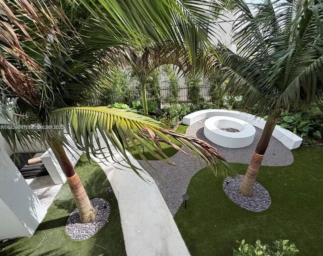 Photo - 1619 Jefferson Ave Unidad 108