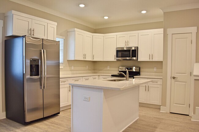 Photo - Brand New Garage Unit at the Verandas at Freeport