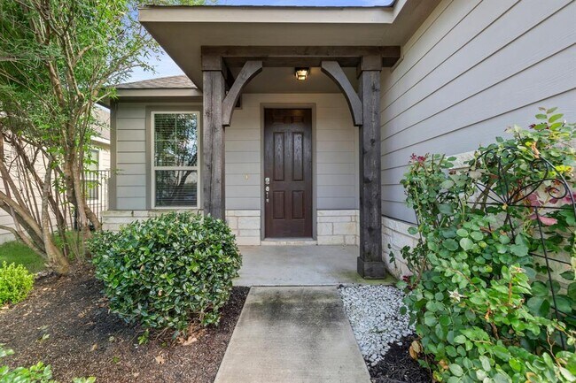 Photo - 537 Bonnet Blvd