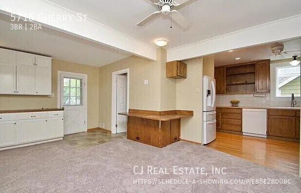 Photo - 5716 Cherry St