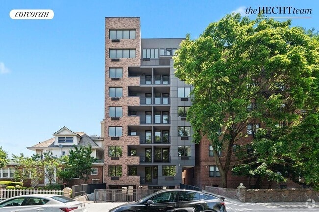 Building Photo - 265 Ocean Pkwy Rental