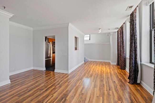 Photo - Unique & Extra Spacious Printers Row 1 Bed + Den! Over 900 Sq Ft! Ready for Move In! Unit 407