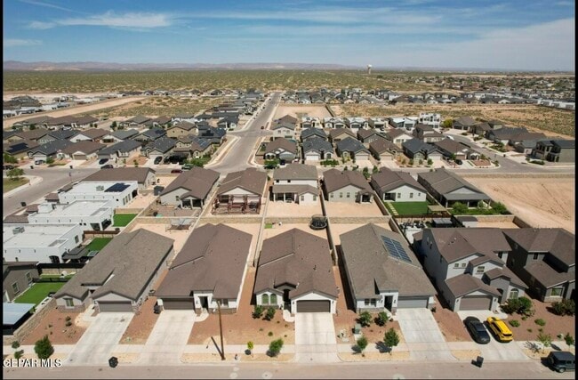 Photo - 1056 Summer Breeze Pl