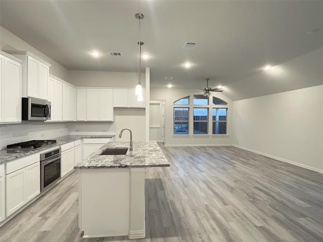 Photo - 501 Orchard Pl