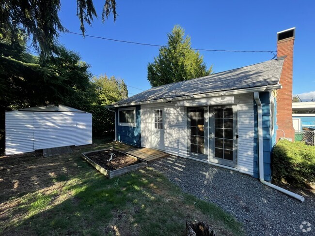 Front entry & garden plot - 9214 12th Ave NW Rental