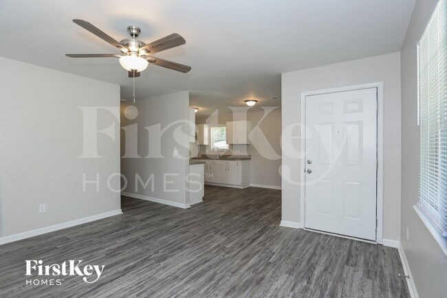 Photo - 3018 Amay James Ave