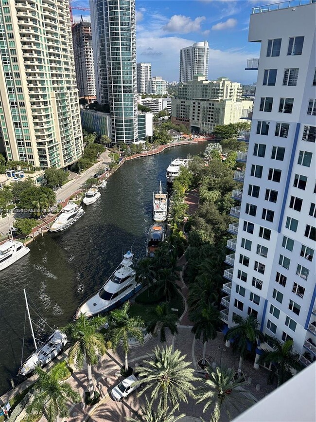 Photo - 511 SE 5th Ave Condo Unit 1604