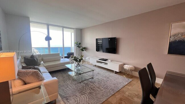 Photo - 1830 S Ocean Dr Unit 4411