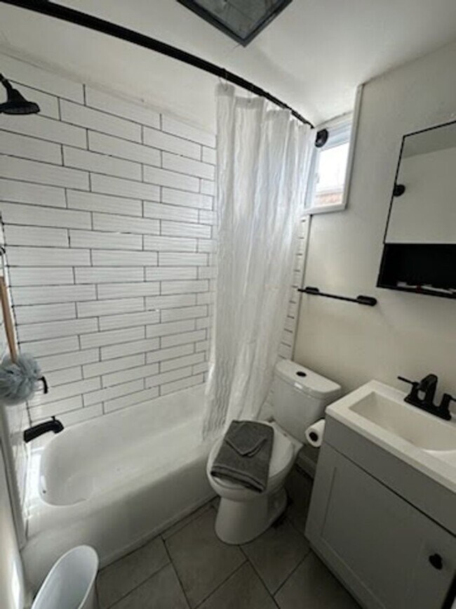 2059 E Clementine St House House Rental in Philadelphia, PA