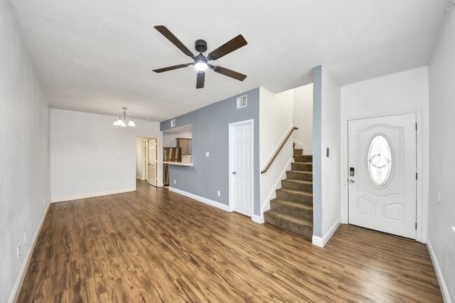 Photo - 3738 Lehall St