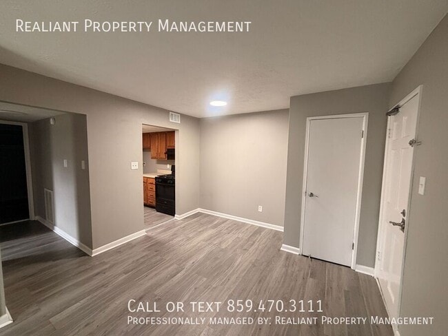 Photo - 2074 Fairmont Ct